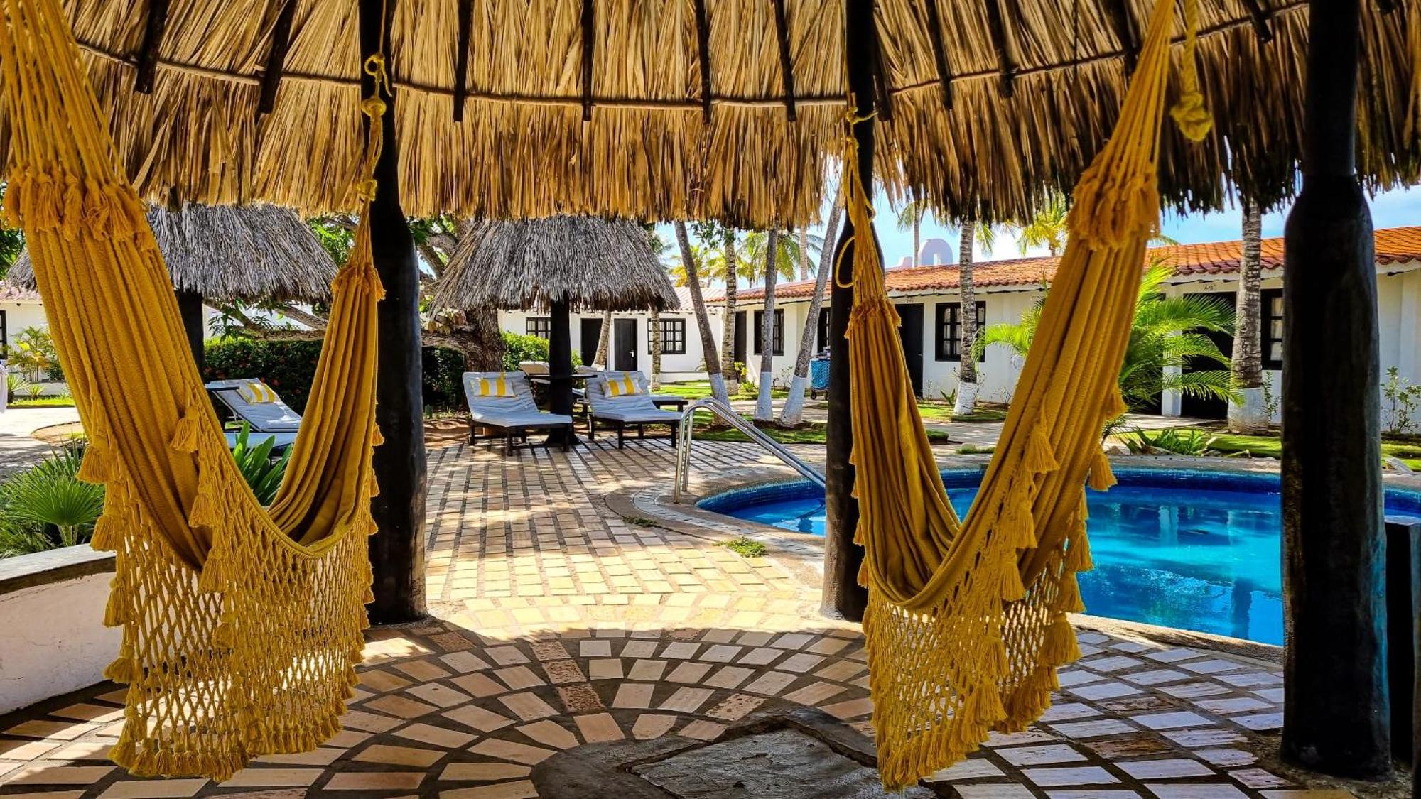 Hotel Margarita Village Порламар Экстерьер фото